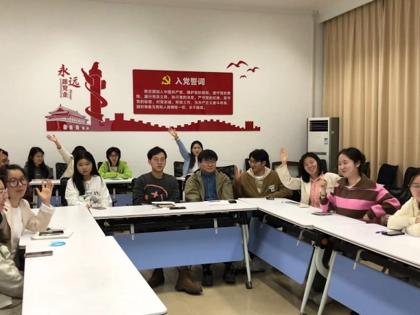 国产精品
2021级土木水利一、二班硕士研究生党支部举办“学习党的二十大，踔厉奋发新征程”应知应会知识竞赛
