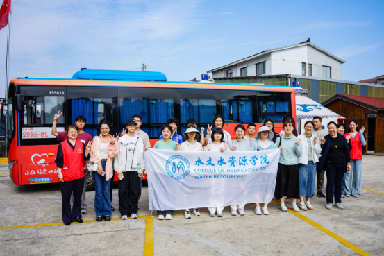 巧手织梦启新程 劳动育人谱华章 ——国产精品
劳动实践教育活动赋能社区发展