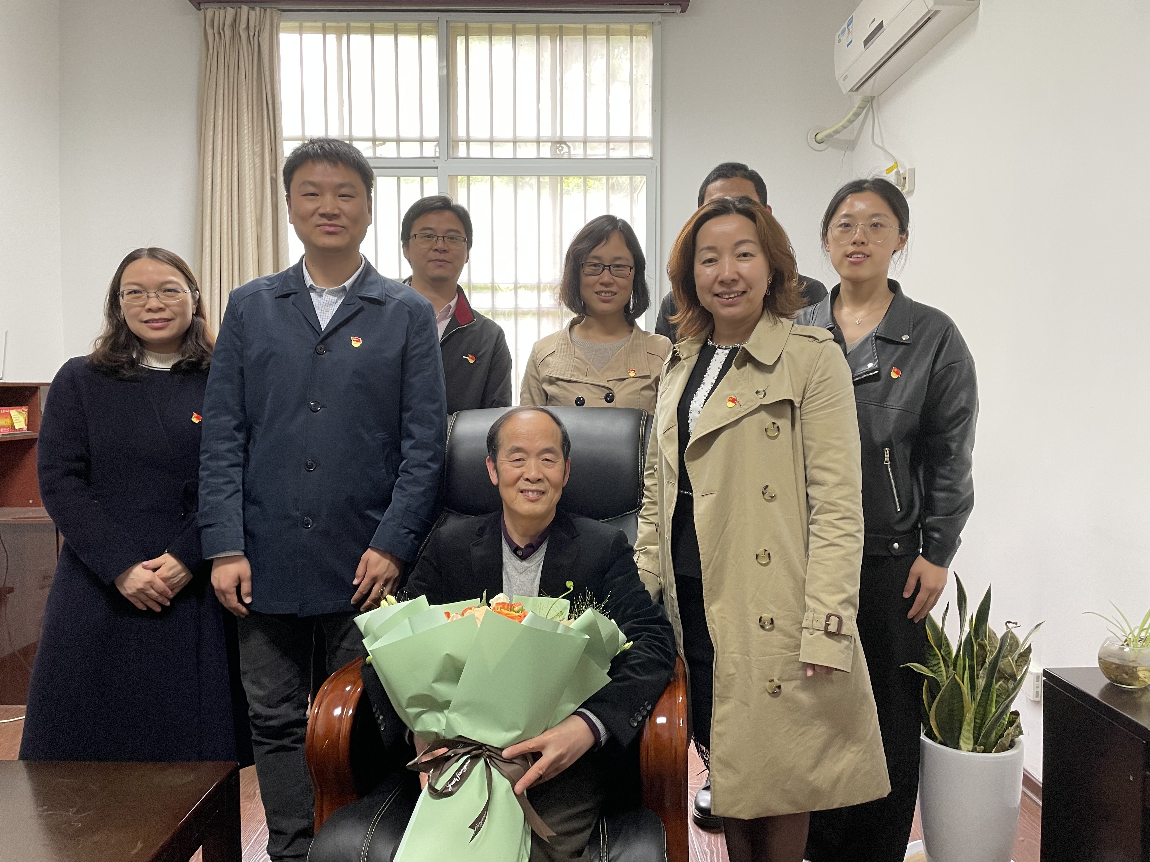 国产精品
系二支部举行党史学习教育专题学习会