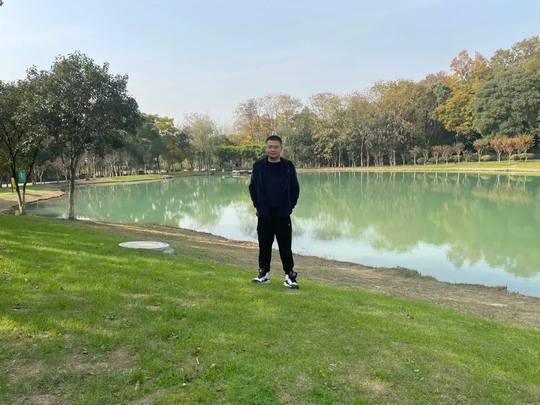 国产精品
星芒 | 优秀学子仇士鹏——中国大学生自强之星