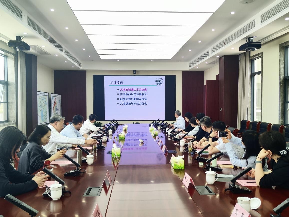 国产精品
国产精品
人才培养驿站举办第一次学术活动