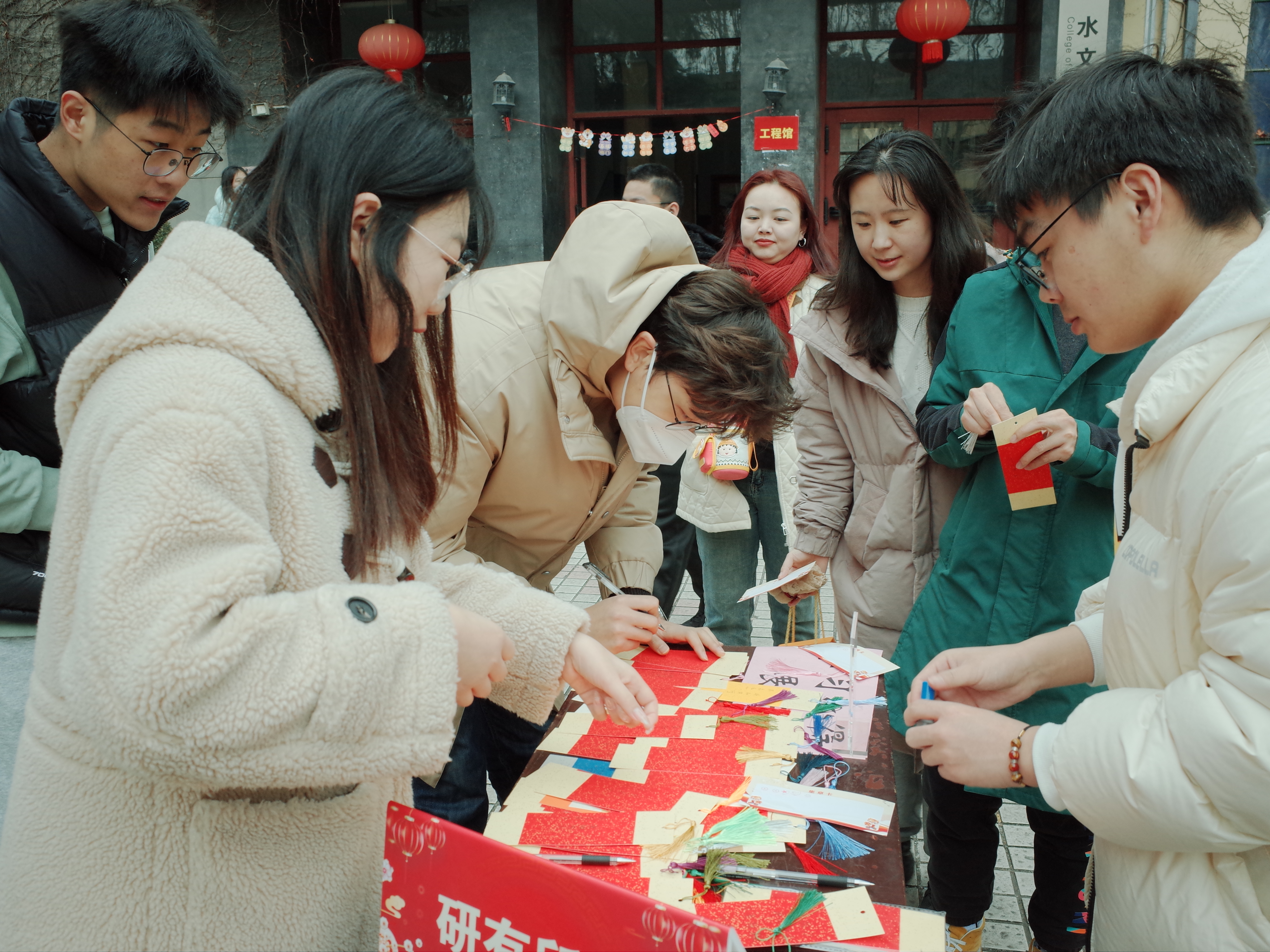 奋进共筑梦，喜庆迎新春——国产精品
举办学习贯彻党的二十大精神系列...