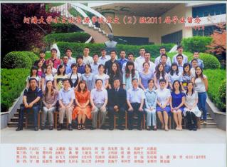 2011届本科生国产精品
2班毕业合影