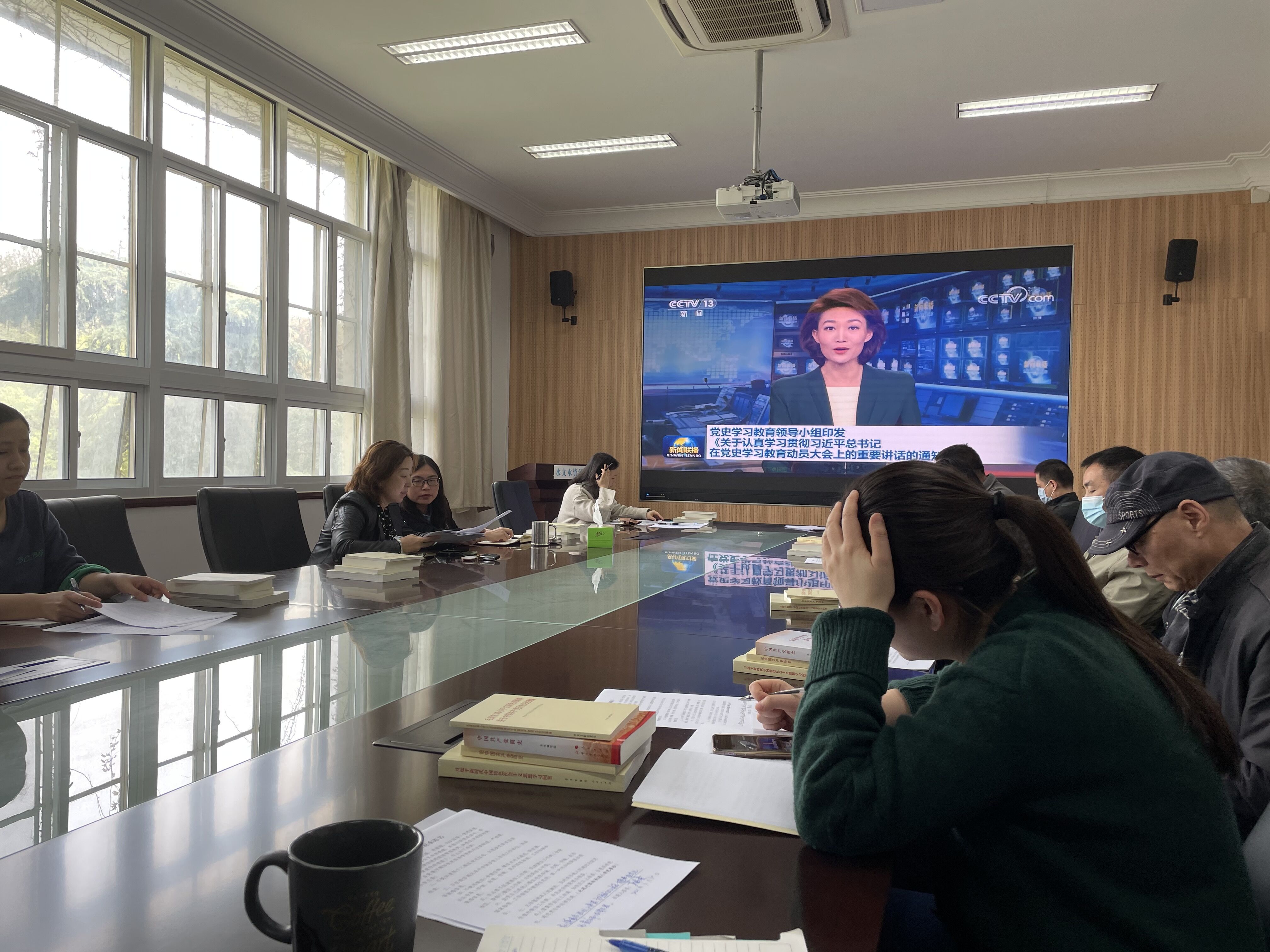 国产精品
办公室党支部与机关党委资产与实验室管理处党支部开展联学联建活动